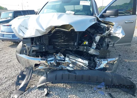 2017 Ram 1500 Big Horn 4X4 5'7 Box z USA, uszkodzony, nr VIN 3C6RR7LT7HG505334